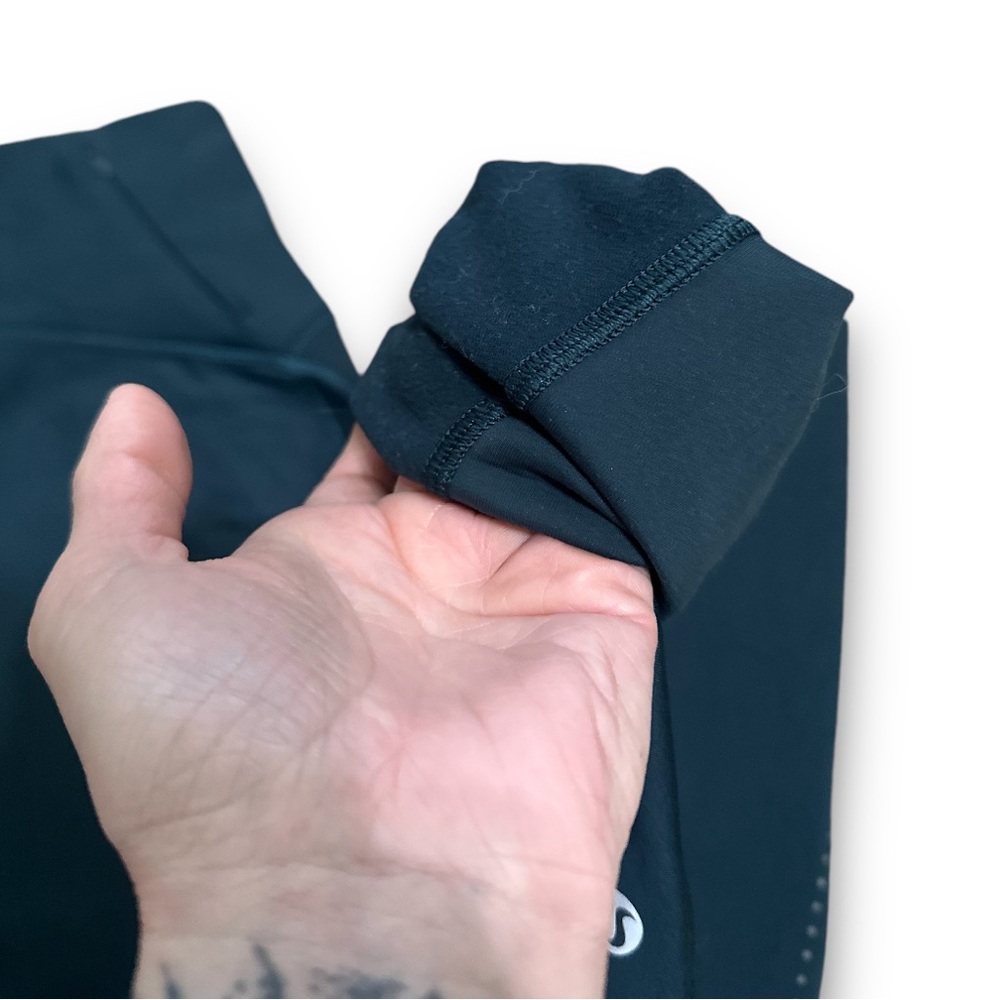Lululemon chase the chill hi rise pants - Picture 6 of 15